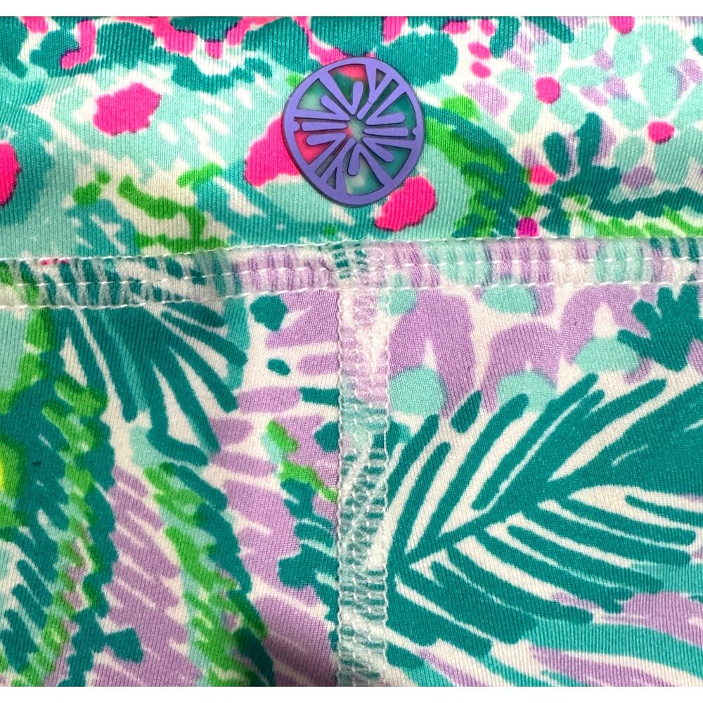 Lilly Pulitzer LUXLETIC Weekender High Rise Bike Shorts Floral Print Size XL - Picture 4 of 5